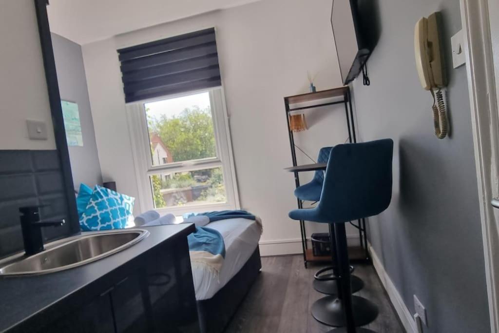 Modern 1Bedroom Studio In London Center Bagian luar foto
